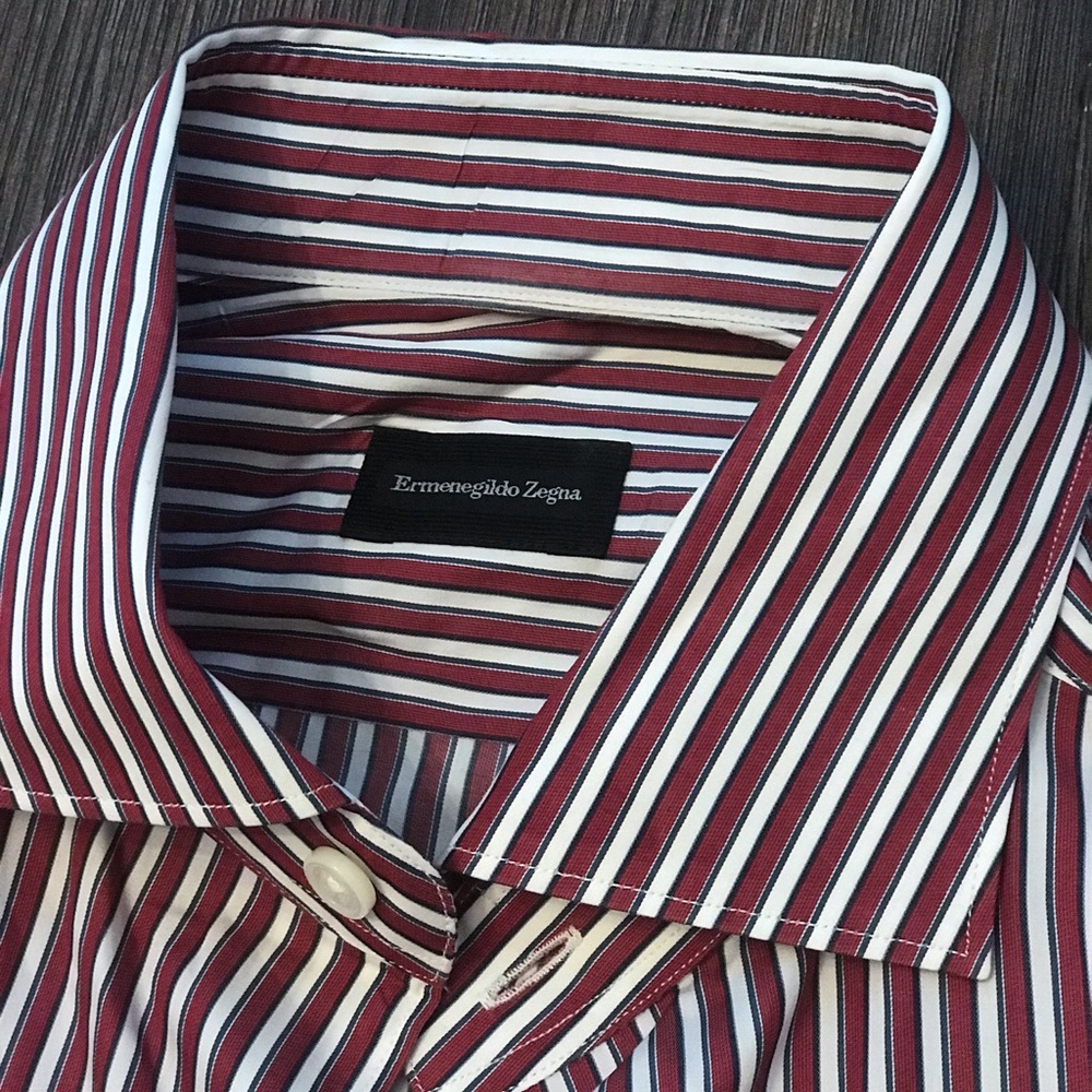 A medium sized casual or business dress shirt